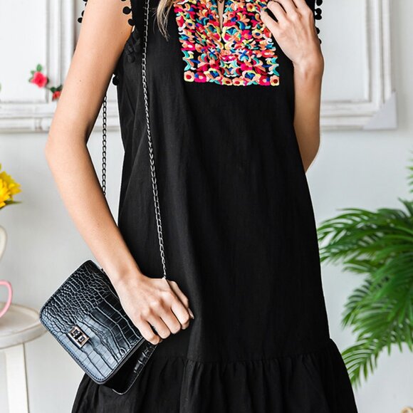 ​Waist-shaped; Loose waist The front of the garment; pullover Skirt type; Straig - Picture 2 of 5